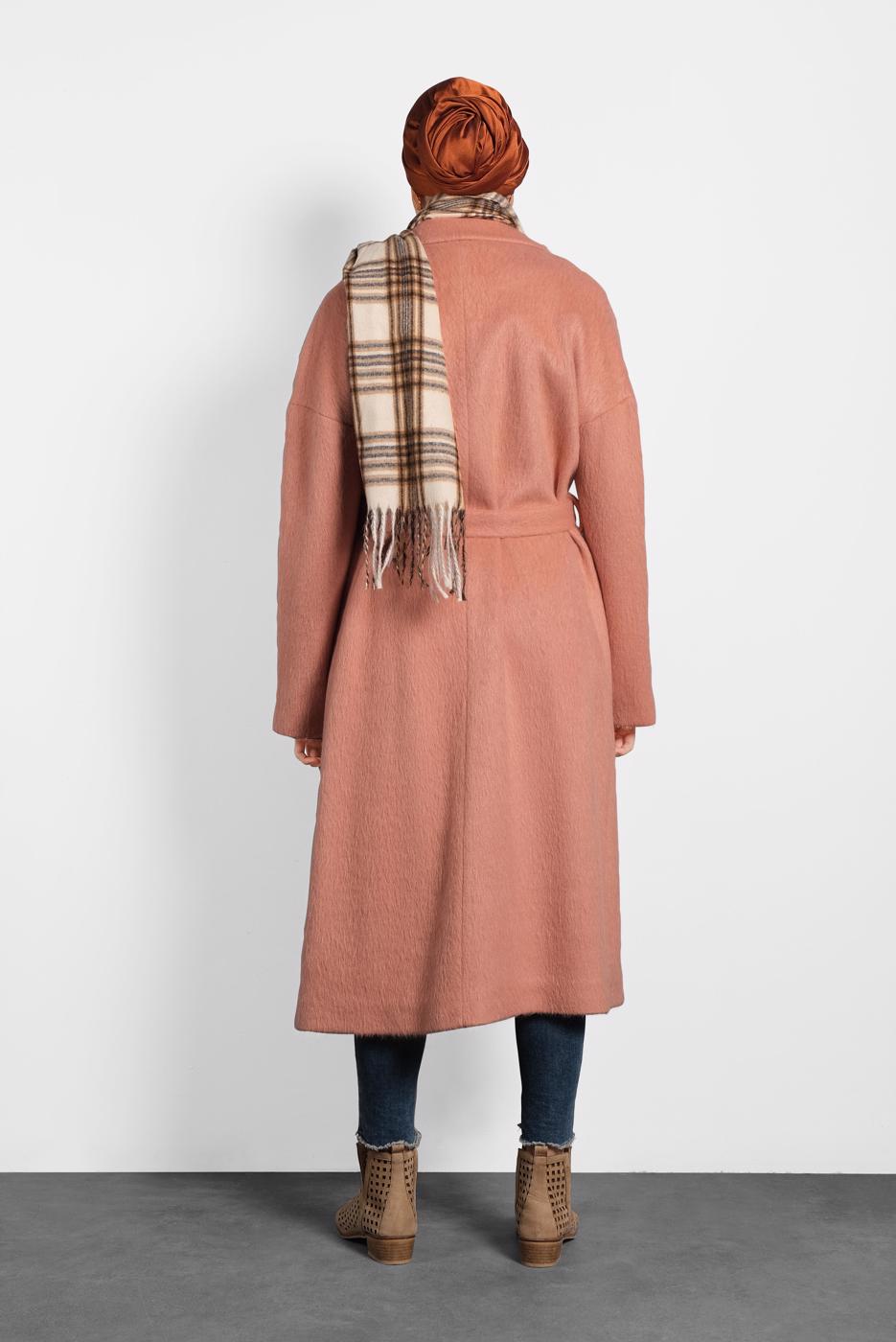 Tesettür giyim PEMBE ALVİNA KLASİK DÜĞMELİ KABAN 90074 