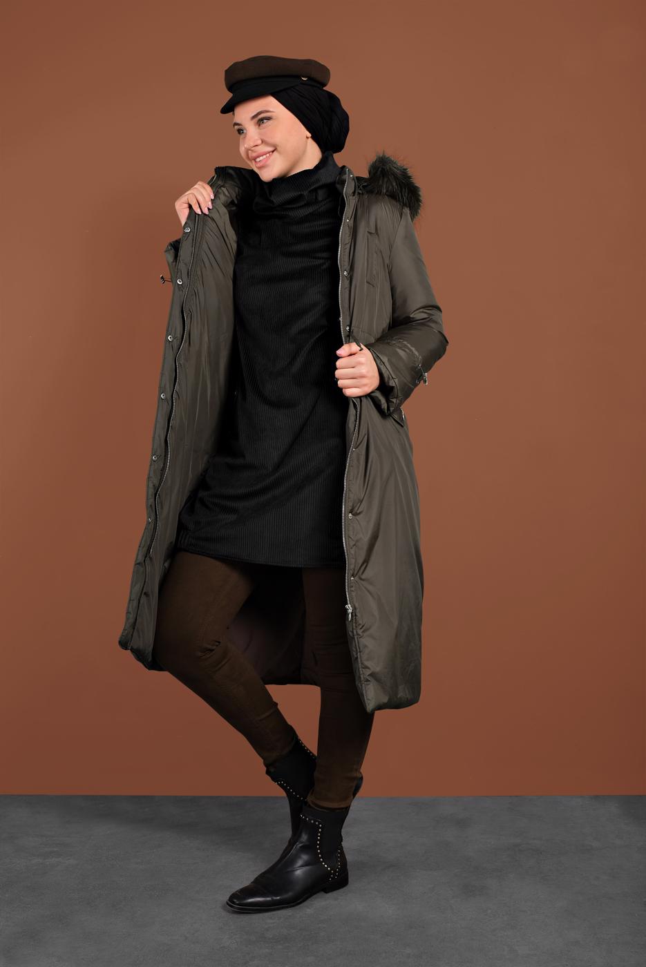 Tesettür giyim HAKİ ALVİNA BELİ BAĞCIKLI KAPÜŞONLU KABAN 90083