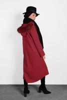 Tesettür giyim KIRMIZI ALVİNA KAPÜŞONU KÜRKLÜ KABAN  90084   