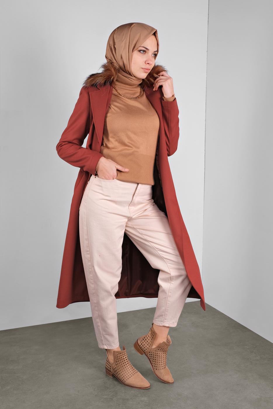 Tesettür giyim TURUNCU ALVİNA TRUVAKAR KOL KÜRKLÜ KABAN 90087