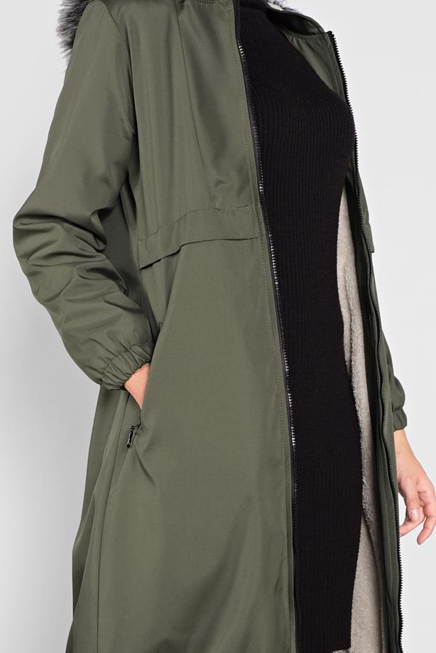 Tesettür giyim  KÜRKLÜ KAPÜŞONLU KABAN  3004  - TRENDTESETTÜR