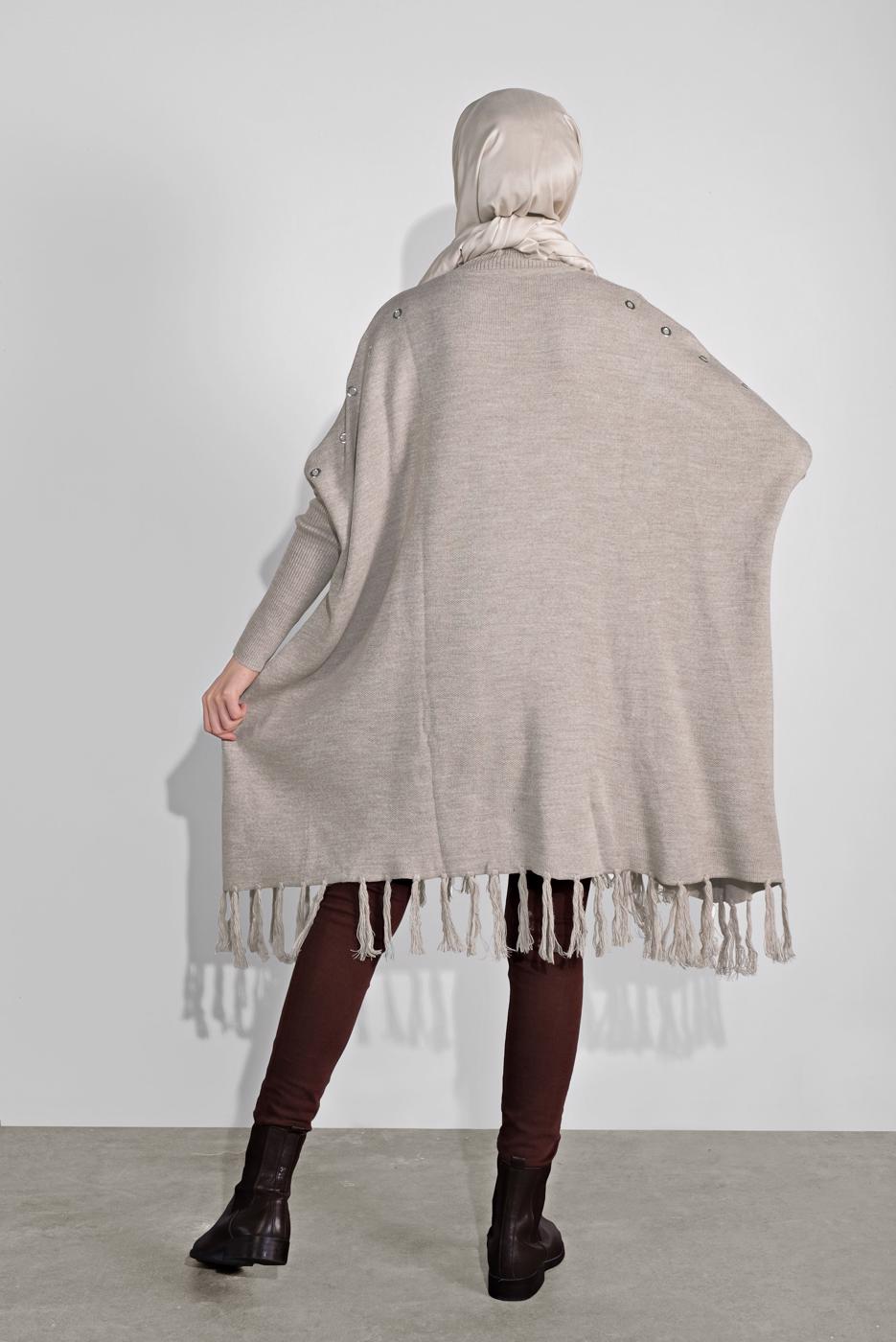 Tesettür giyim BEJ PÜSKÜLLÜ PANÇO 5032