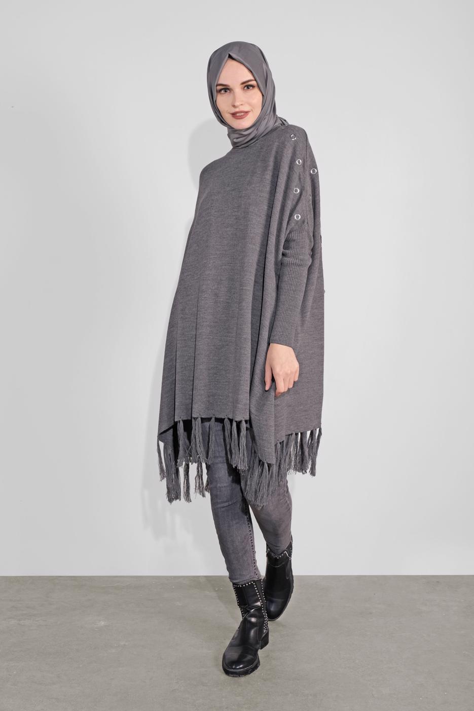 Tesettür giyim GRİ PÜSKÜLLÜ PANÇO 5032