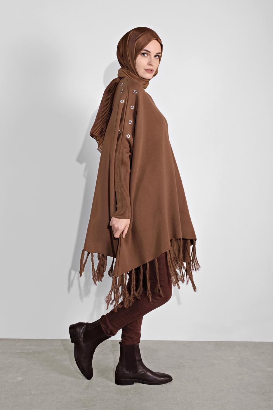 Tesettür giyim TABA PÜSKÜLLÜ PANÇO 5032