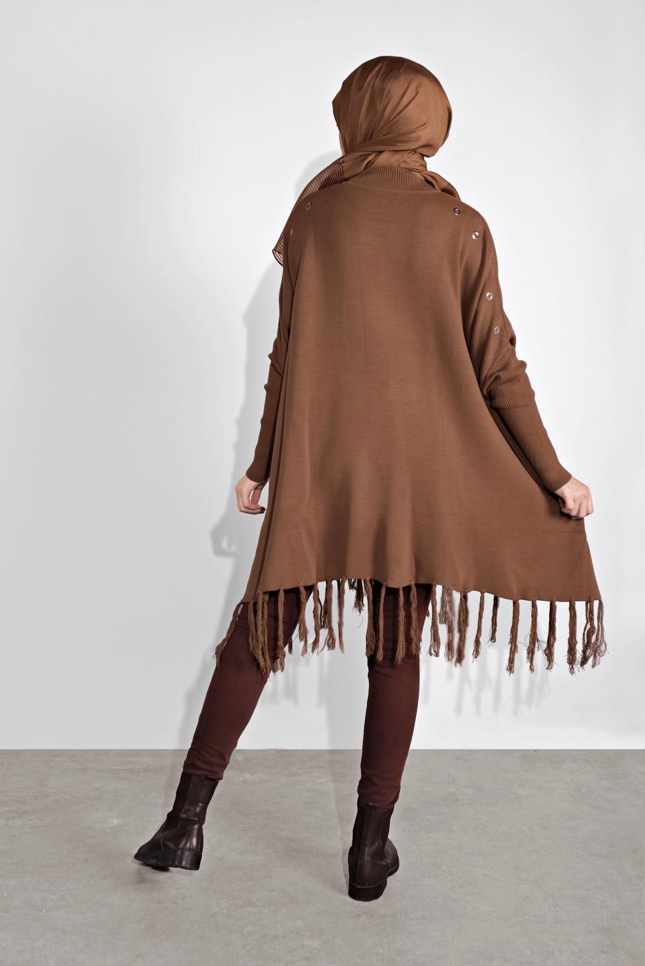 Tesettür giyim TABA PÜSKÜLLÜ PANÇO 5032