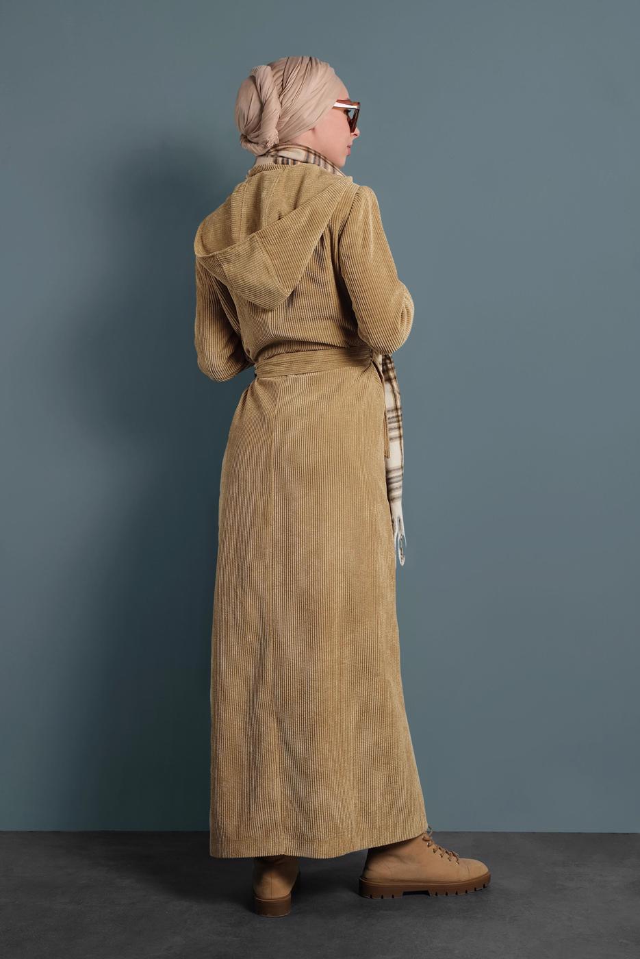 Tesettür giyim KAHVE  ALVİNA KAPÜŞONLU KADİFE PARDESÜ 10144	