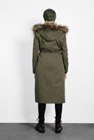 Tesettür giyim HAKİ ALVİNA BELDEN BÜZGÜLÜ KAPÜŞONLU KABAN 90001