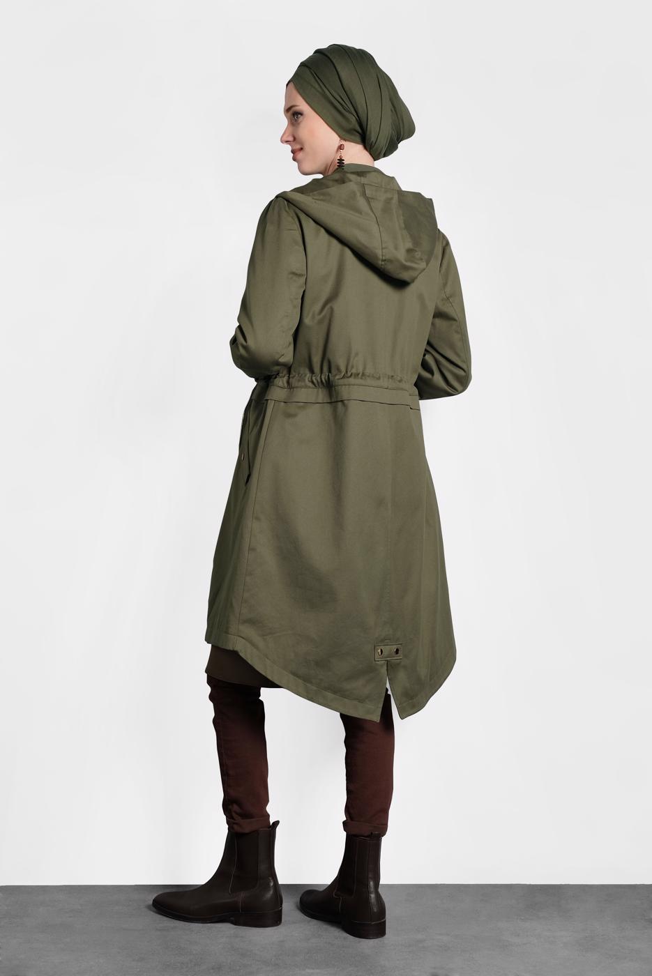 Tesettür giyim HAKİ ALVİNA BELİ BÜZGÜLÜ PAMUKLU PARKA 90018