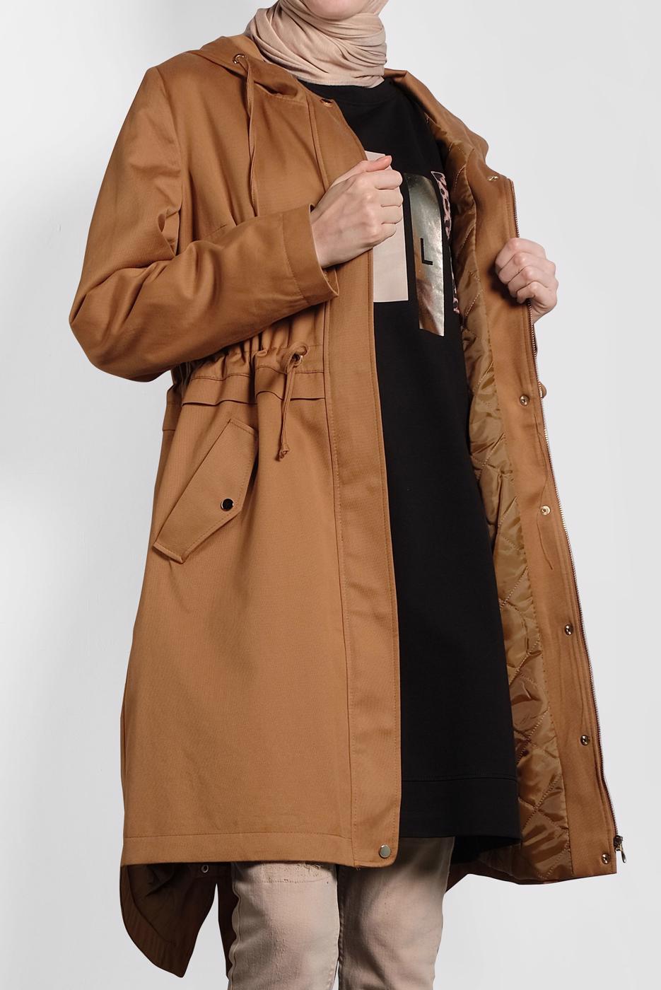 Tesettür giyim TABA ALVİNA BELİ BÜZGÜLÜ PAMUKLU PARKA 90018