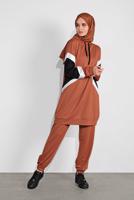 Tesettür giyim TABA KAPÜŞONLU İKİLİ PANTOLONLU EŞOFMAN TAKIM 0536