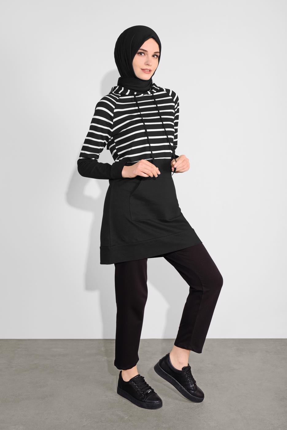 Tesettür giyim SİYAH KAPÜŞONLU ÇİZGİLİ EŞOFMAN TAKIM 1055