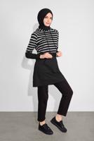 Tesettür giyim SİYAH KAPÜŞONLU ÇİZGİLİ EŞOFMAN TAKIM 1055