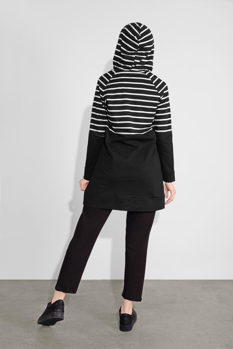 Tesettür giyim SİYAH KAPÜŞONLU ÇİZGİLİ EŞOFMAN TAKIM 1055