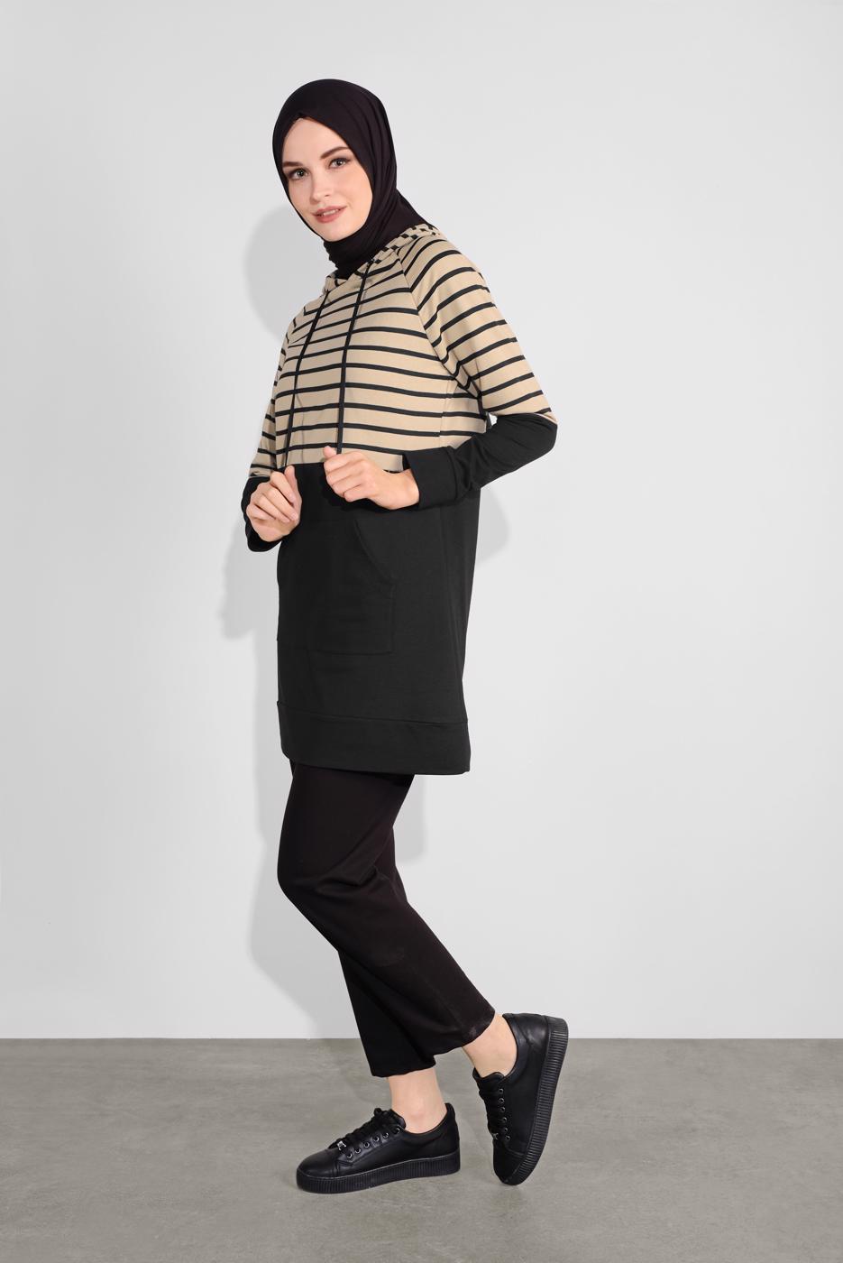 Tesettür giyim SİYAH KAPÜŞONLU ÇİZGİLİ EŞOFMAN TAKIM 1055