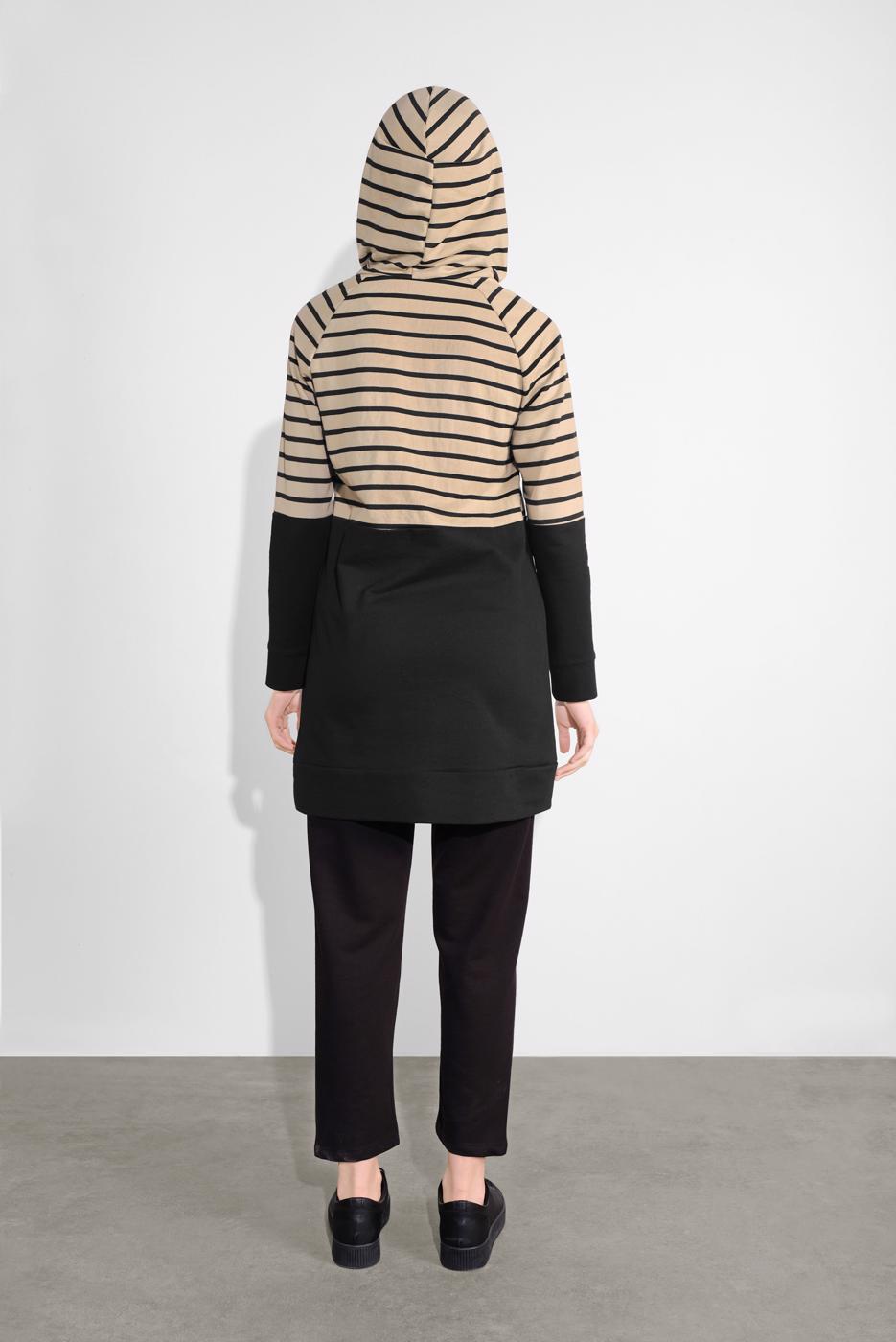 Tesettür giyim SİYAH KAPÜŞONLU ÇİZGİLİ EŞOFMAN TAKIM 1055