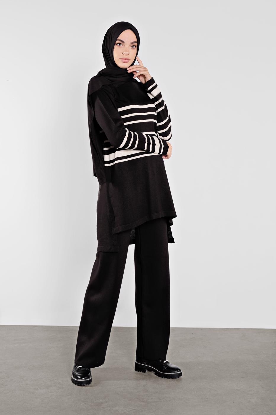 Tesettür giyim SİYAH ÇİZGİLİ İKİLİ TAKIM 1202 