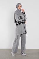 Tesettür giyim GRİ ÇİZGİLİ İKİLİ TAKIM 1202 