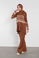 Tesettür giyim KAHVE ÇİZGİLİ İKİLİ TAKIM 1202 