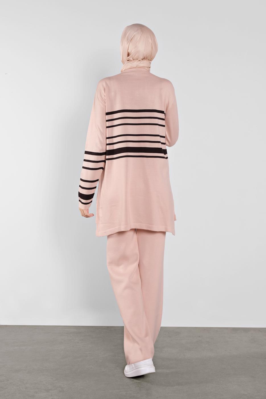 Hijab clothing POWDER STRIPPED SUIT 1202 