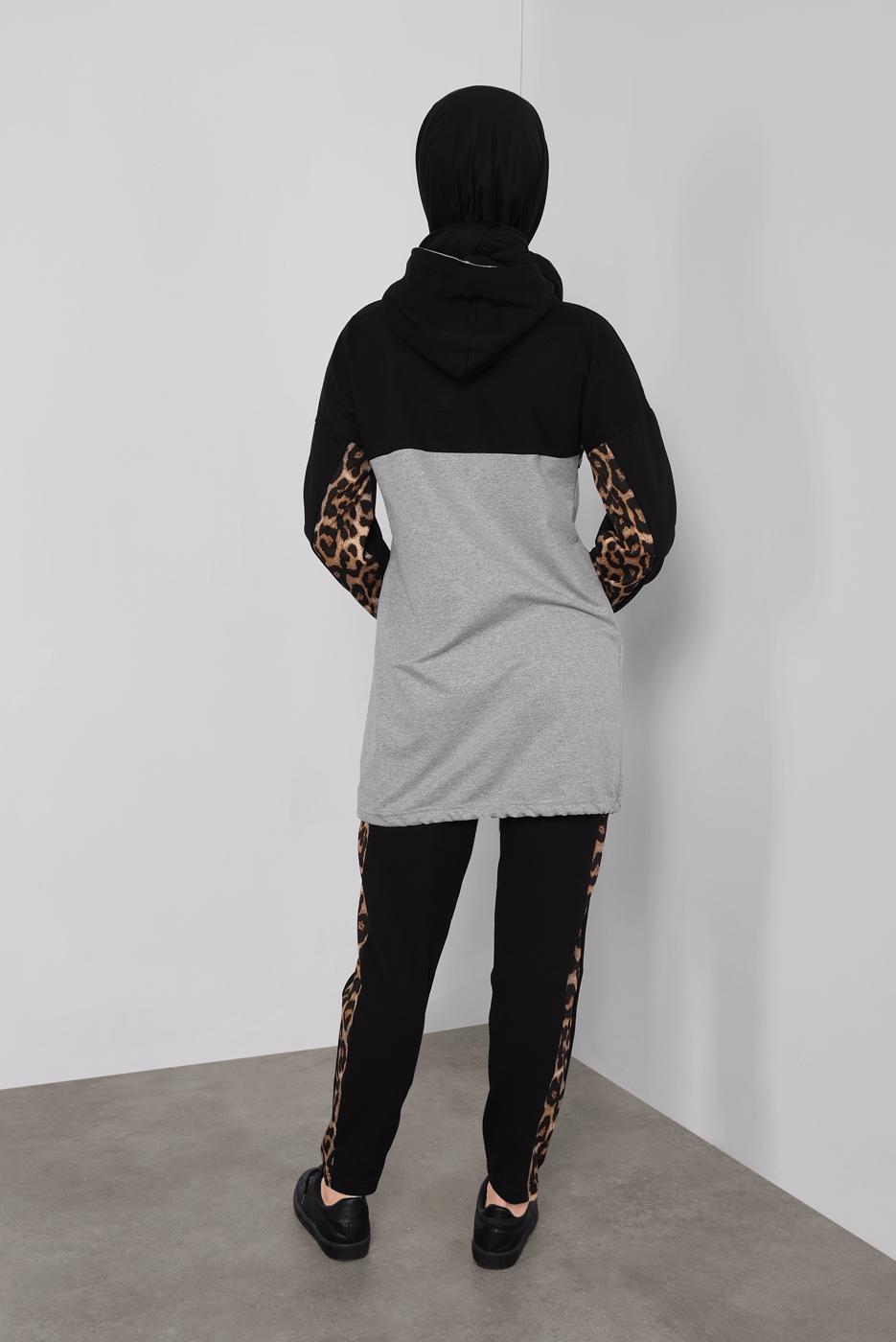 Tesettür giyim GRİ LEOPAR DESENLİ İKİLİ PANTOLONLU EŞOFMAN TAKIM 1255
