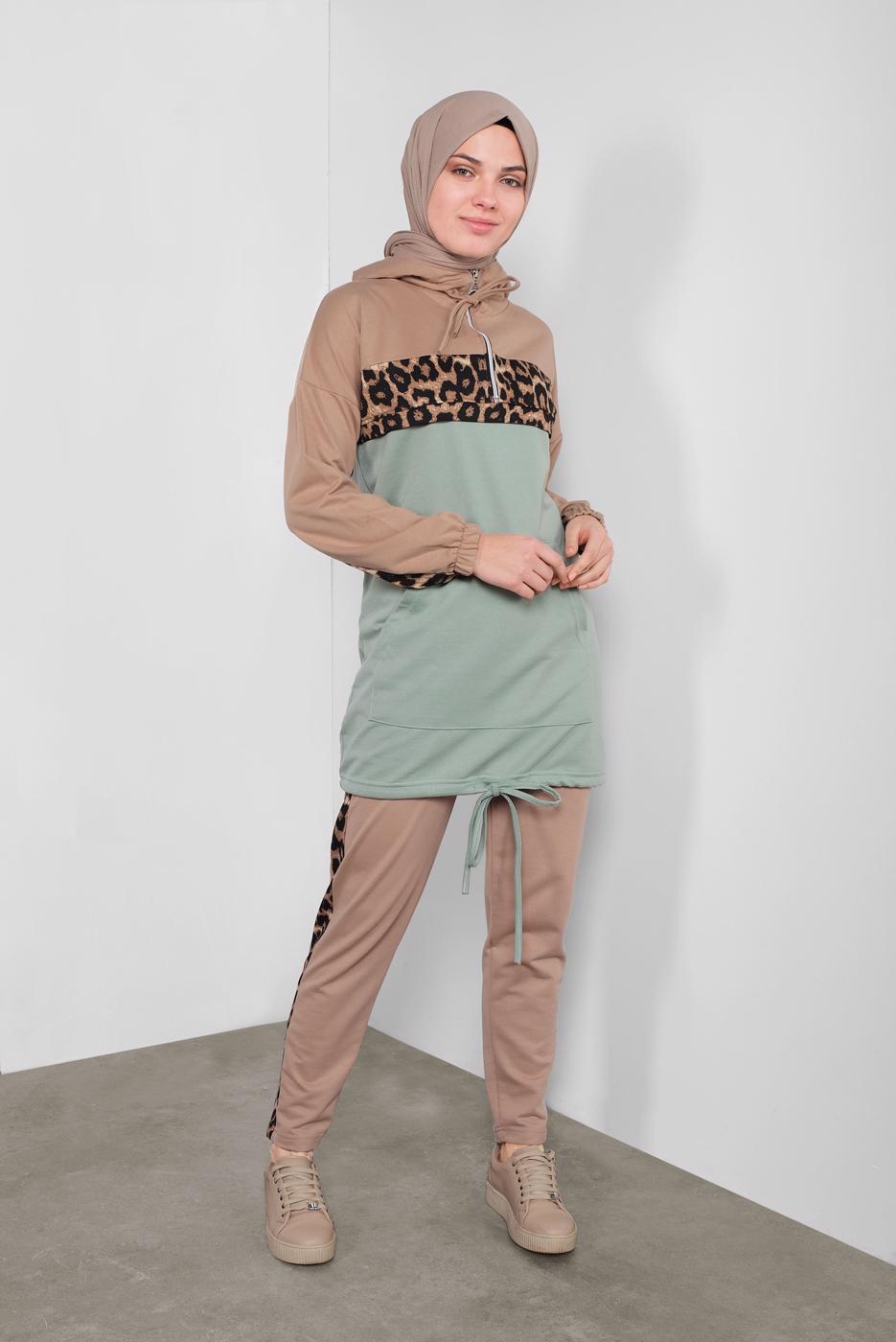 Tesettür giyim YEŞİL LEOPAR DESENLİ İKİLİ PANTOLONLU EŞOFMAN TAKIM 1255