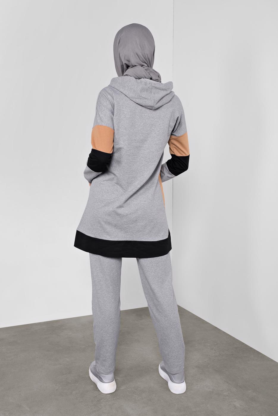 Tesettür giyim GRİ RENKLİ 2Lİ PANTOLONLU EŞOFMAN TAKIMI 5255