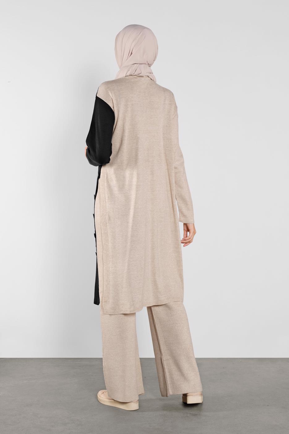 Tesettür giyim SİYAH DÜĞME DETAYLI 2 RENKLİ İKİLİ PANTOLONLU TAKIM 6102