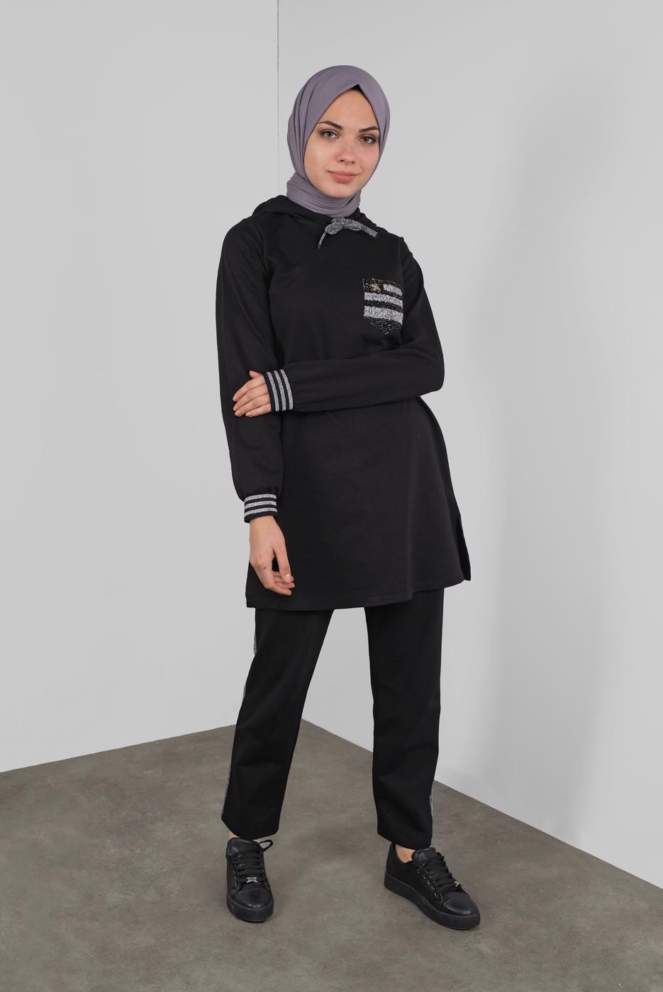 Tesettür giyim SİYAH KAPÜŞONLU TAŞ BASKILI EŞOFMAN TAKIM  6336