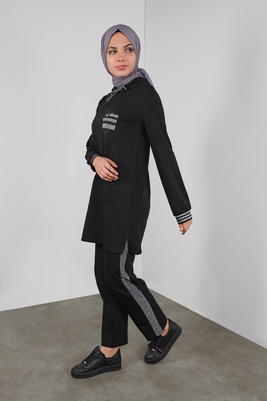Tesettür giyim SİYAH KAPÜŞONLU TAŞ BASKILI EŞOFMAN TAKIM  6336