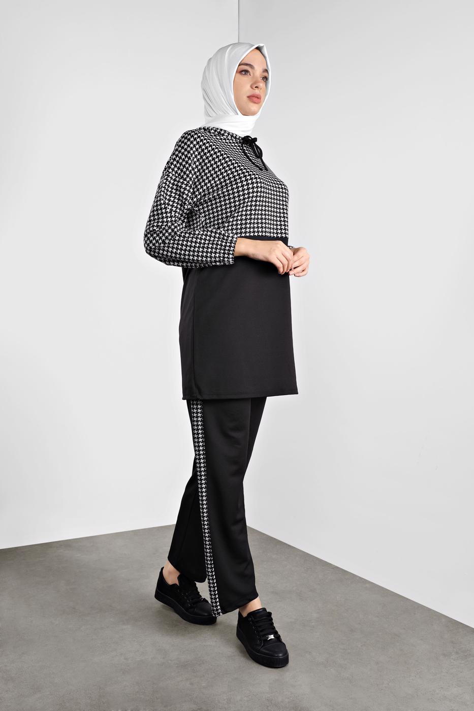 Tesettür giyim SİYAH KAZAYAĞI DESENLİ EŞOFMAN TAKIM  6346 