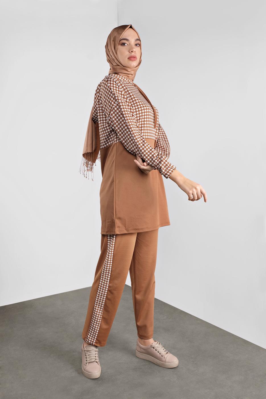 Tesettür giyim TABA KAZAYAĞI DESENLİ EŞOFMAN TAKIM  6346 