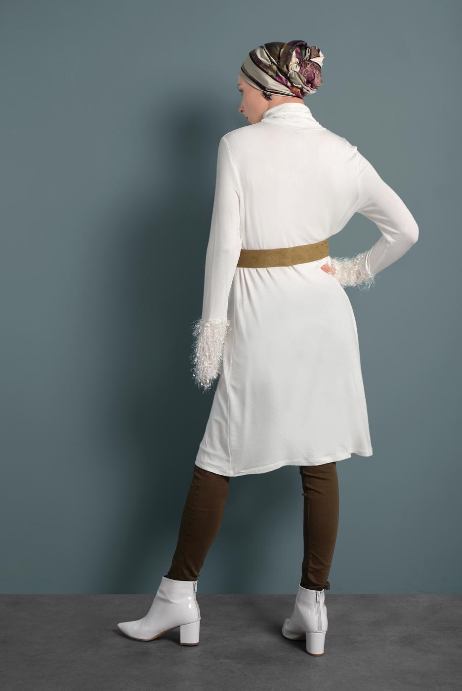 Tesettür giyim KREM ALVİNA KOLLARI SAÇAKLI TUNİK T 40314