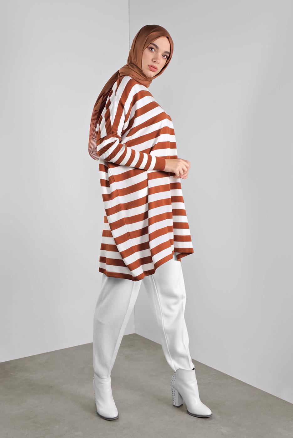 Tesettür giyim KAHVE ÇİZGİLİ TRİKO TUNİK  65441 