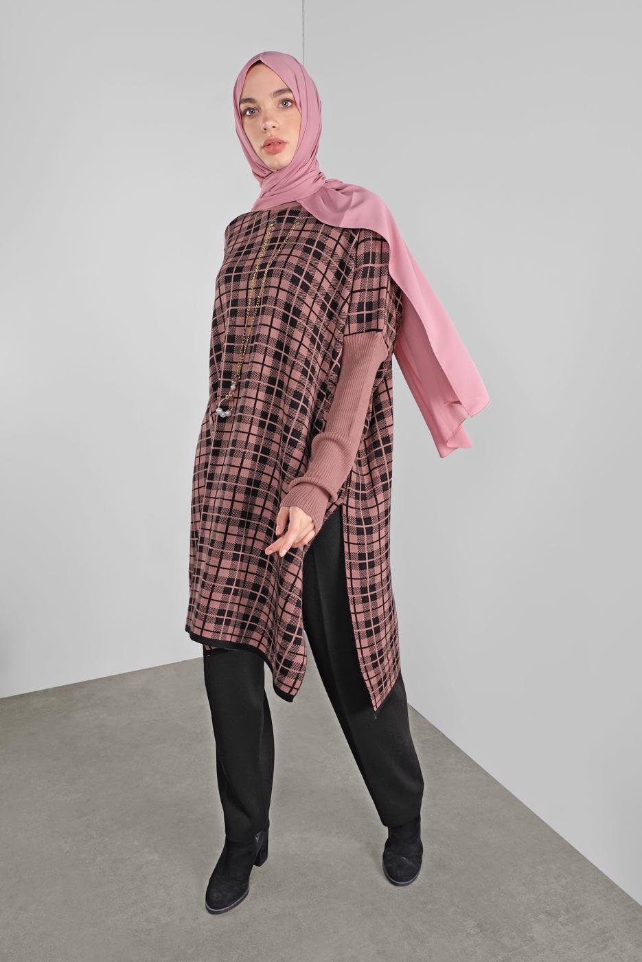 Tesettür giyim PUDRA KARELİ TRİKO TUNİK 1002 