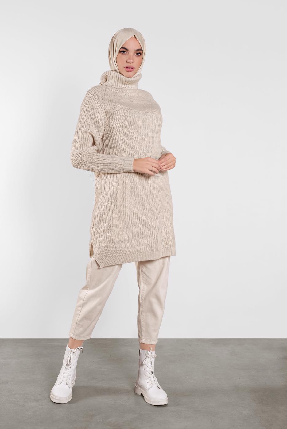 Tesettür giyim BEJ BOĞAZLI  TRİKO TUNİK 1302