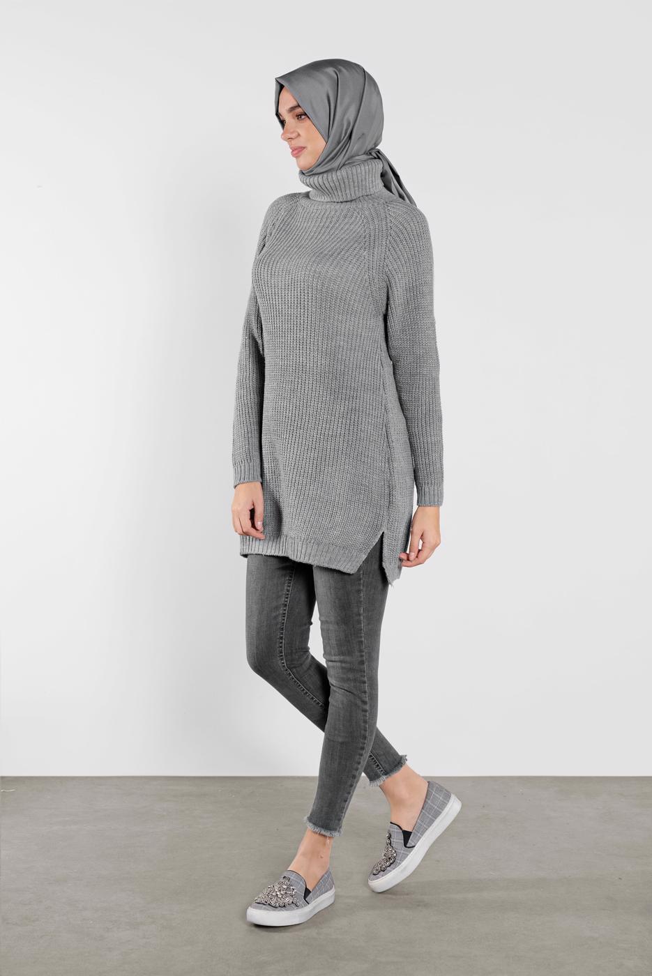 Tesettür giyim GRİ BOĞAZLI  TRİKO TUNİK 1302