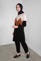 Tesettür giyim SİYAH KUŞGÖZLÜ METAL AKSESUARLI TRİKO TUNİK 1402