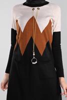 Tesettür giyim SİYAH KUŞGÖZLÜ METAL AKSESUARLI TRİKO TUNİK 1402