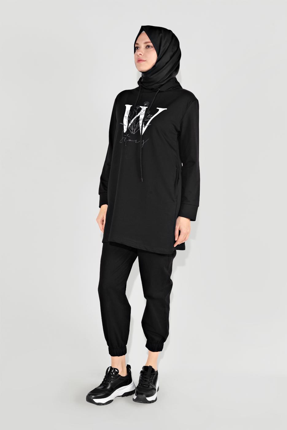 Tesettür giyim SİYAH ÖNÜ BASKILI KAPÜŞONLU TUNİK 4001