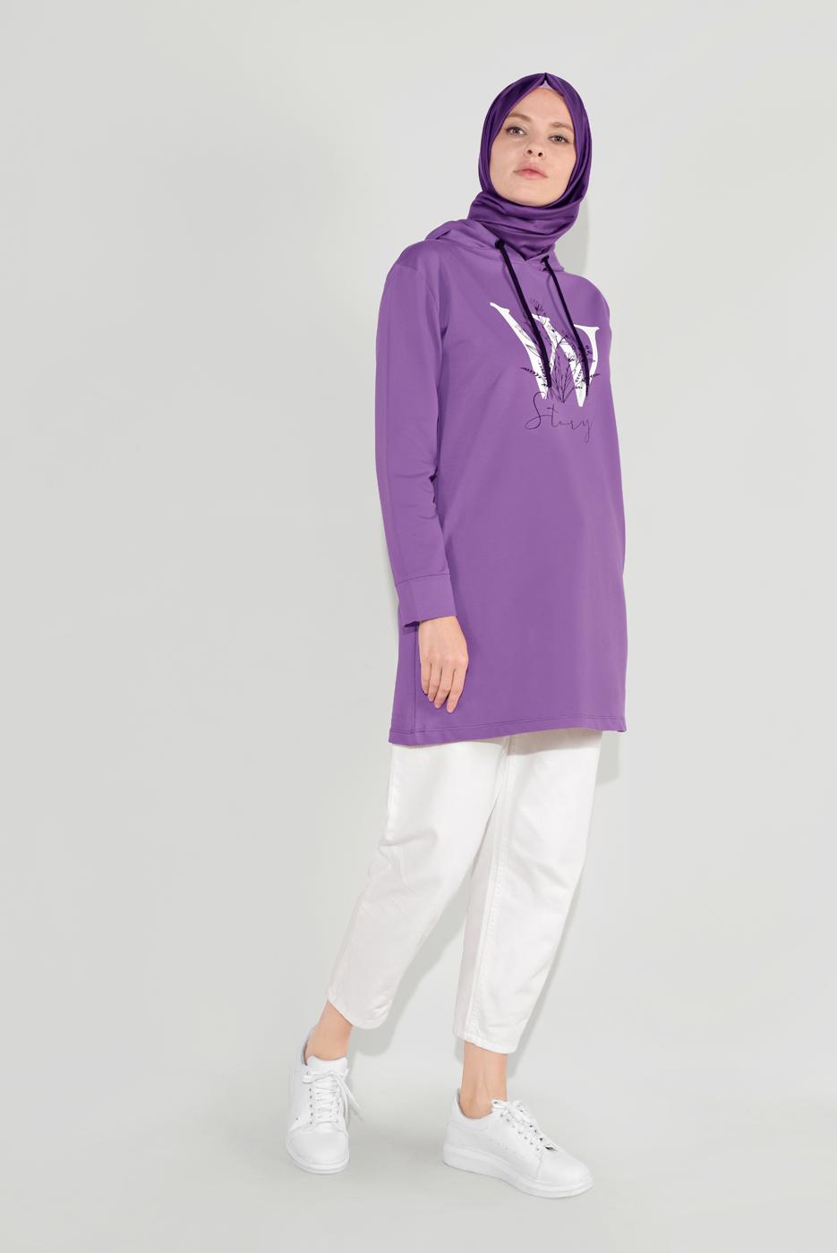 Tesettür giyim MOR ÖNÜ BASKILI KAPÜŞONLU TUNİK 4001