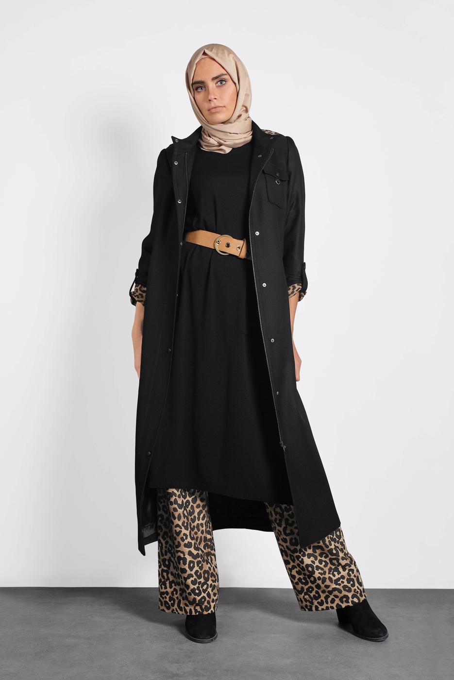 Tesettür giyim SİYAH  ALVİNA YANLARI YIRTMAÇLI TRİKO TUNİK 4134