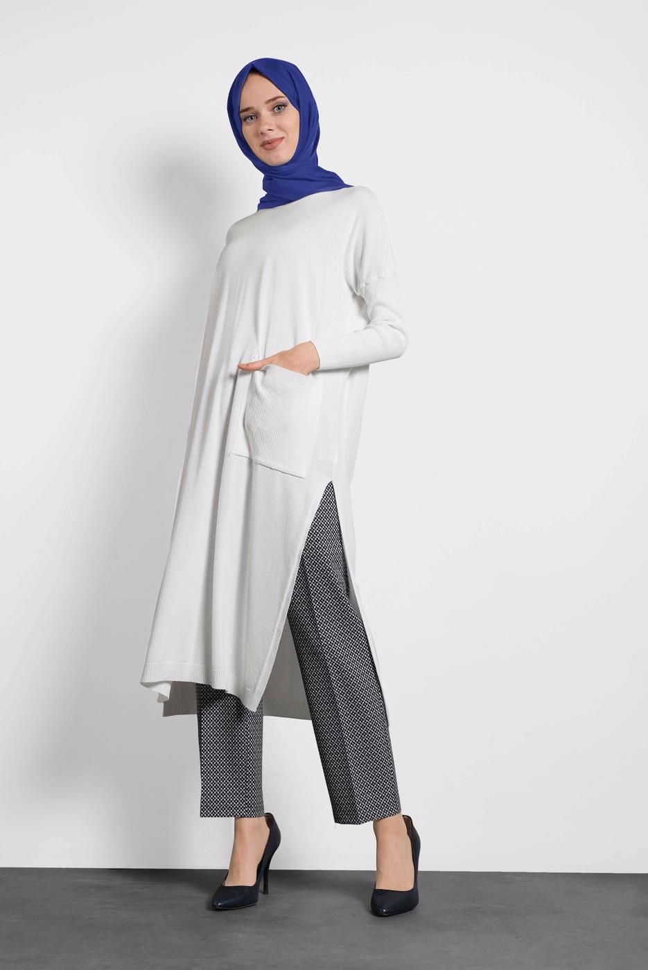 Tesettür giyim KREM  ALVİNA YANLARI YIRTMAÇLI TRİKO TUNİK 4134