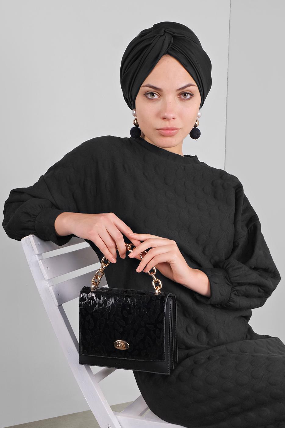 Hijab clothing BLACK DRESS WITH BOBBLE 4234 