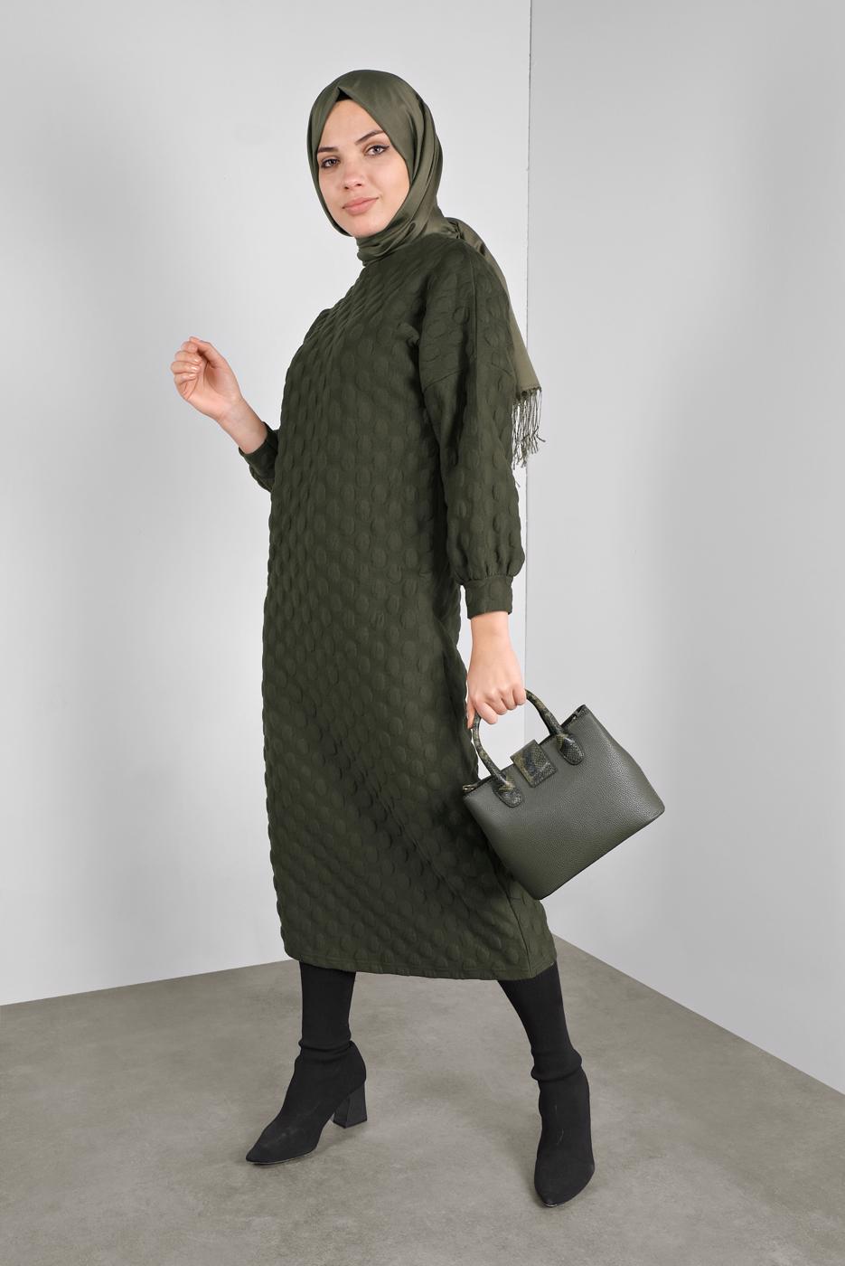 Tesettür giyim HAKİ PONPON DESENLİ UZUN TUNİK 4234 