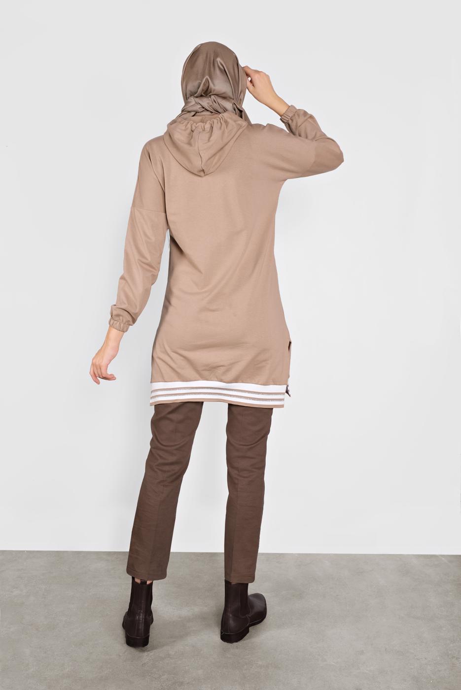 Tesettür giyim BEJ KAPÜŞONLU ŞERİTLİ  SPOR TUNİK 5055 