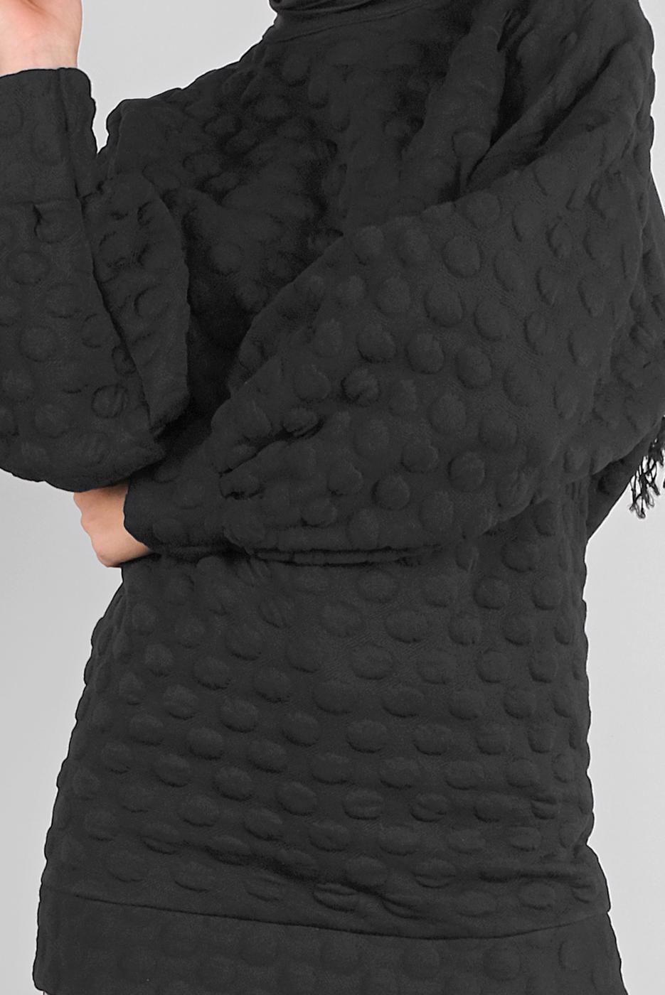 Tesettür giyim SİYAH PONPON DESENLİ  TUNİK 9234 