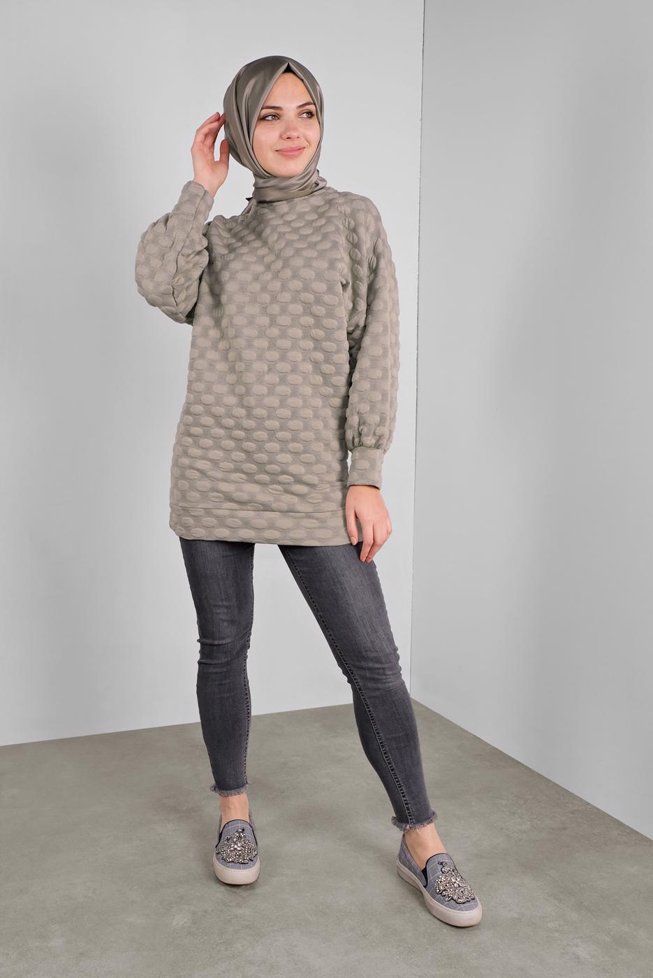 Hijab clothing BEIGE TUNIC WITH BOBBLES 9234 