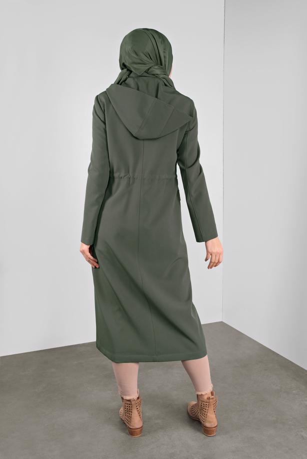 Tesettür giyim HAKİ ALVİNA CEPLİ DÜĞMELİ TRENÇKOT 10135 - TRENDTESETTÜR