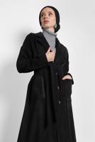 Tesettür giyim SİYAH ALVİNA DÜĞMELİ KUŞAKLI KADİFE TRENÇKOT 10139