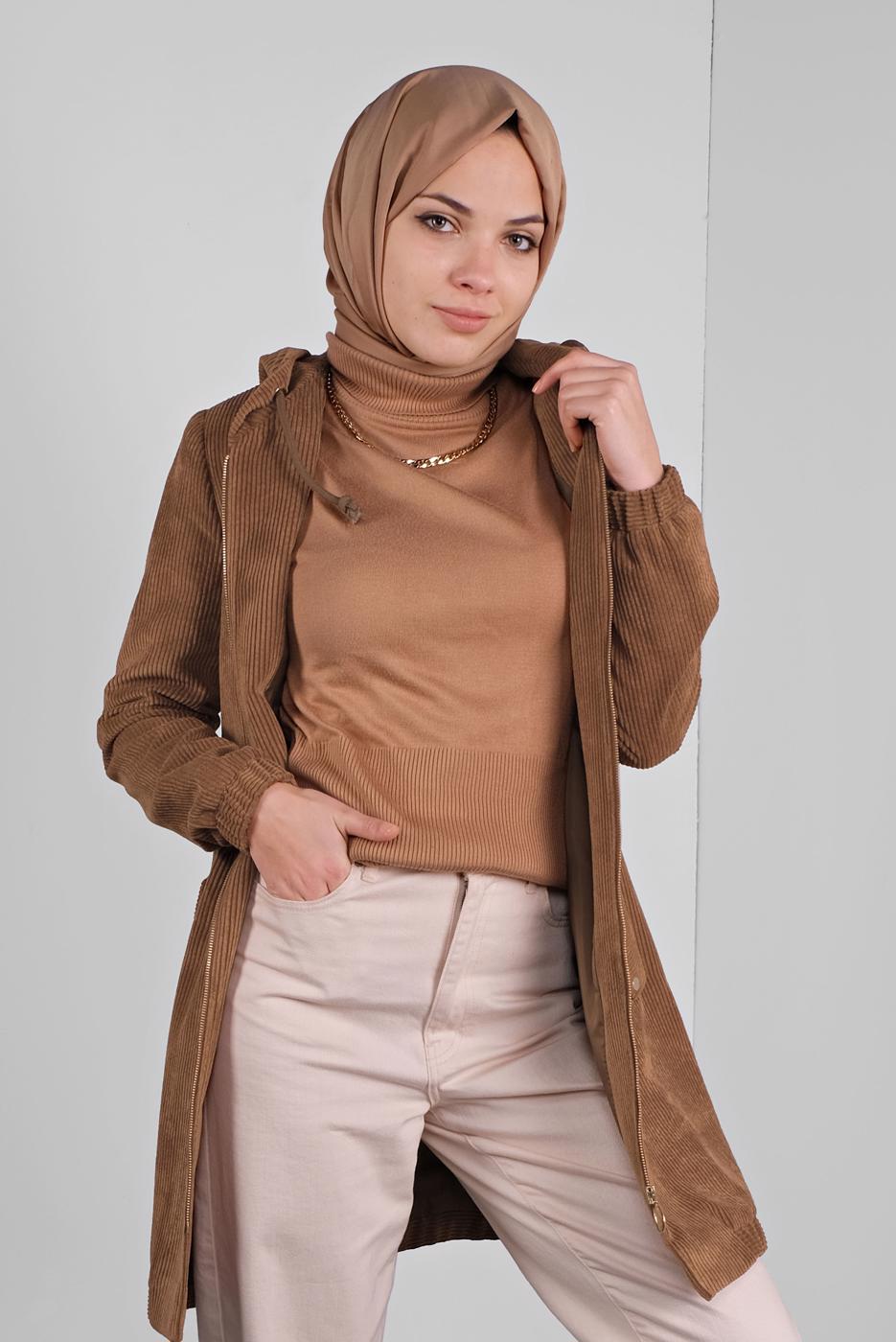 Tesettür giyim TABA ALVİNA  FİTİLLİ KADİFE KAPÜŞONLU TRENÇKOT 10142